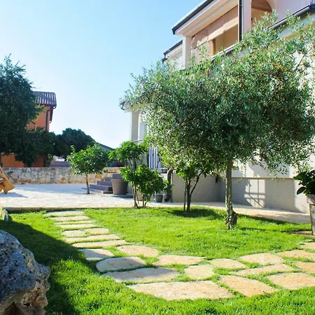 Apartmán Lila *