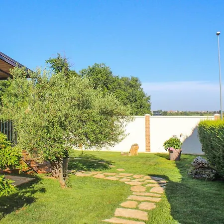 Apartman Lila