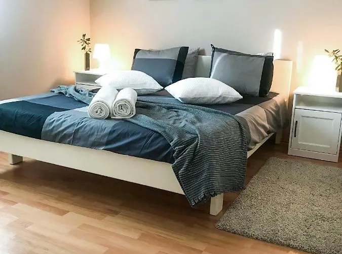 Lila Apartman