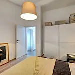 Lila Apartament *