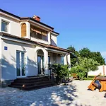 Apartament Lila