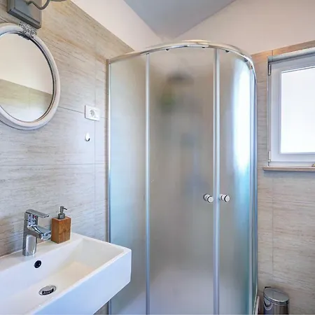 Lila Appartement Novigrad Istria
